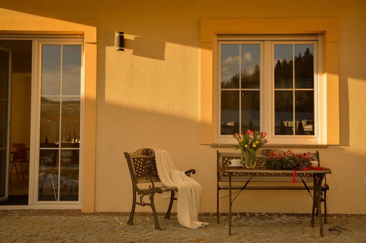 Apartamenty Agroturystyczne Papiernia Niedzwiedz Exterior foto